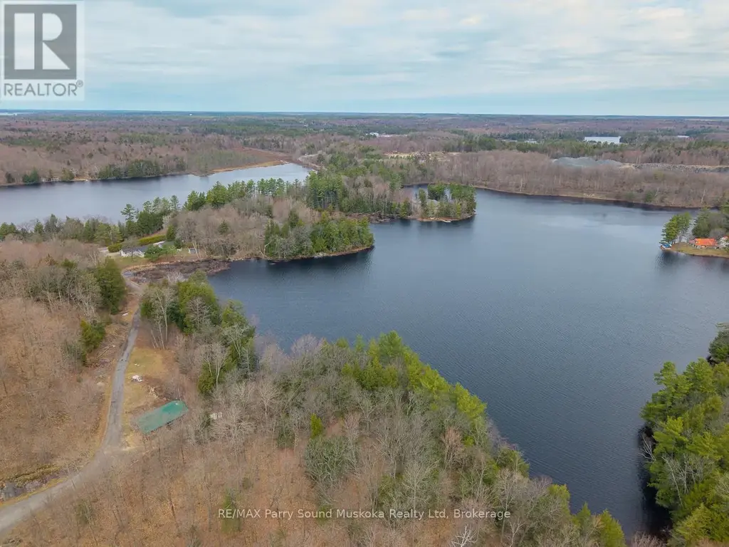 92 Blue Lake Road, Seguin